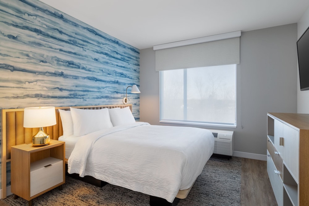 Towneplace Suites By Marriott Geneva 11/40