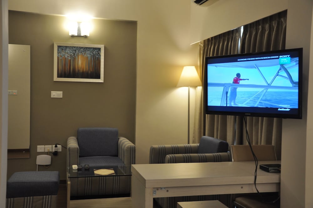 Starlit Suites 42/50