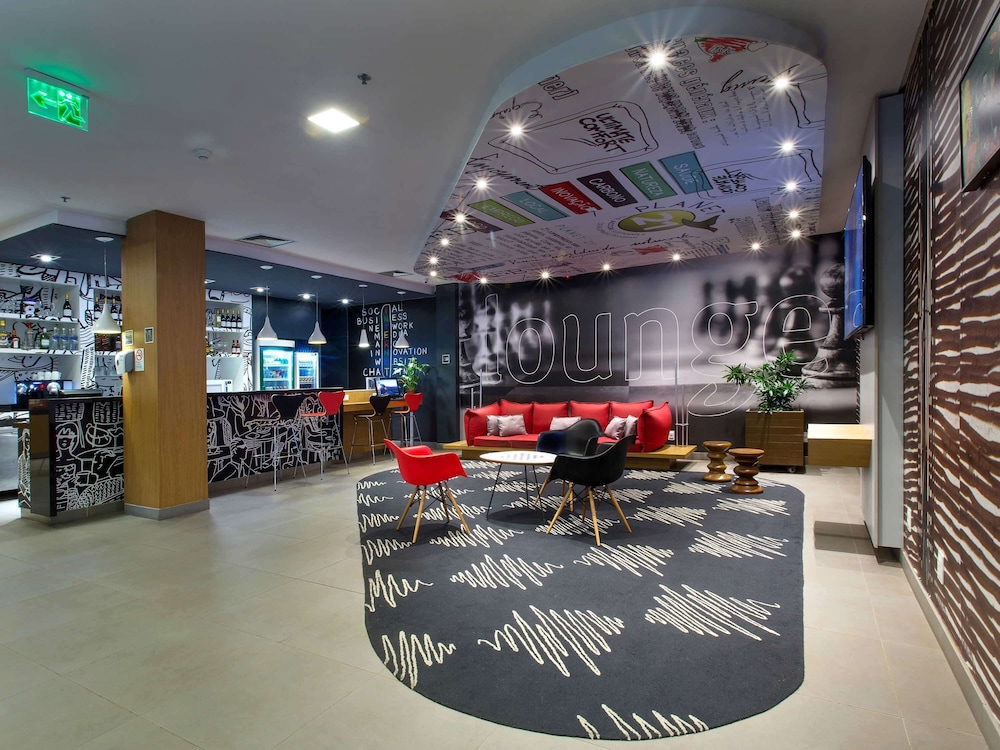 Ibis Salvador Rio Vermelho 65/73