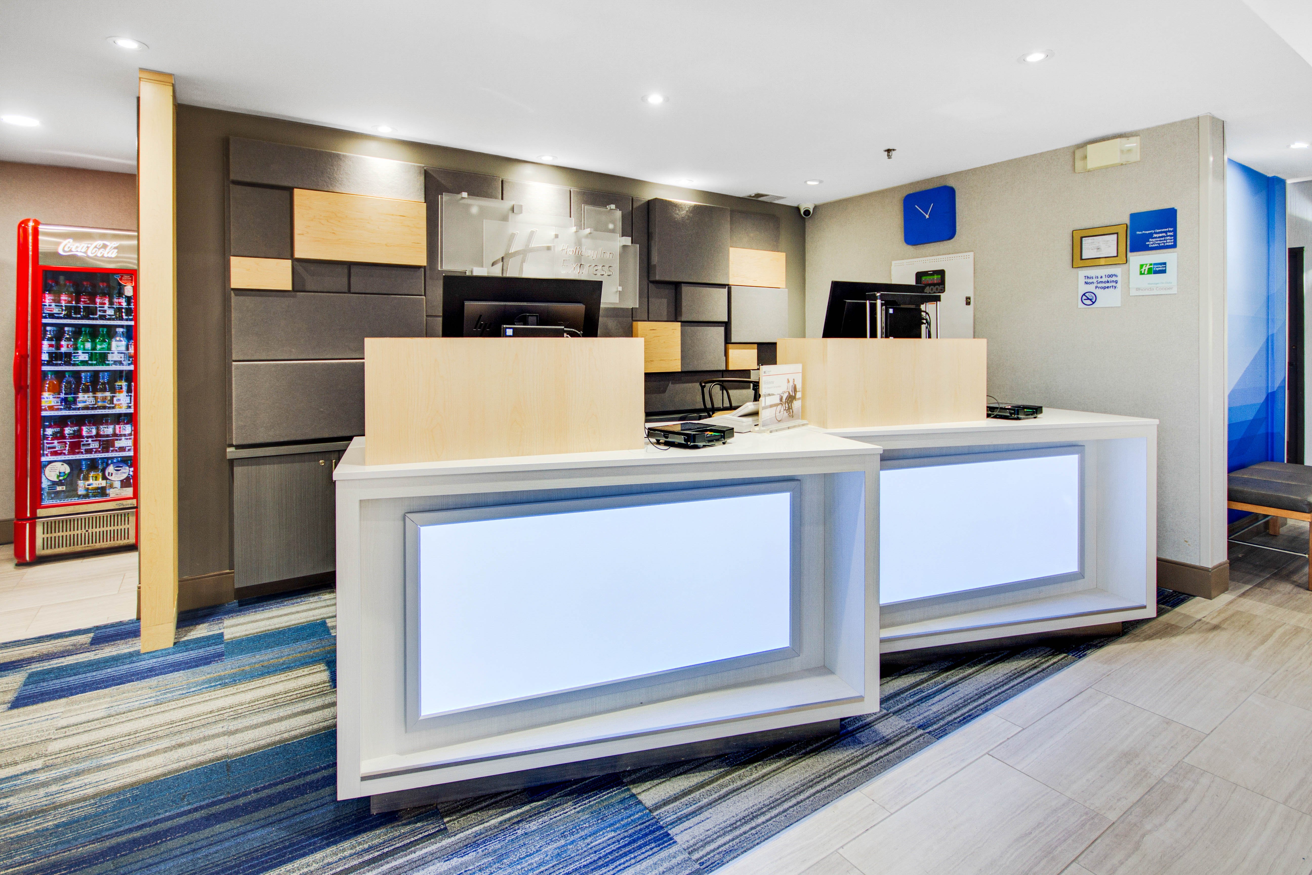 Holiday Inn Express Dublin 10/50