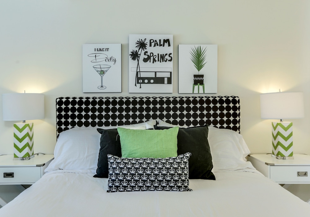 The Three Fifty Hotel - Adults Only 23/63