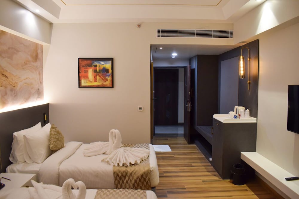 Tulip Inn Shravasti 12/34