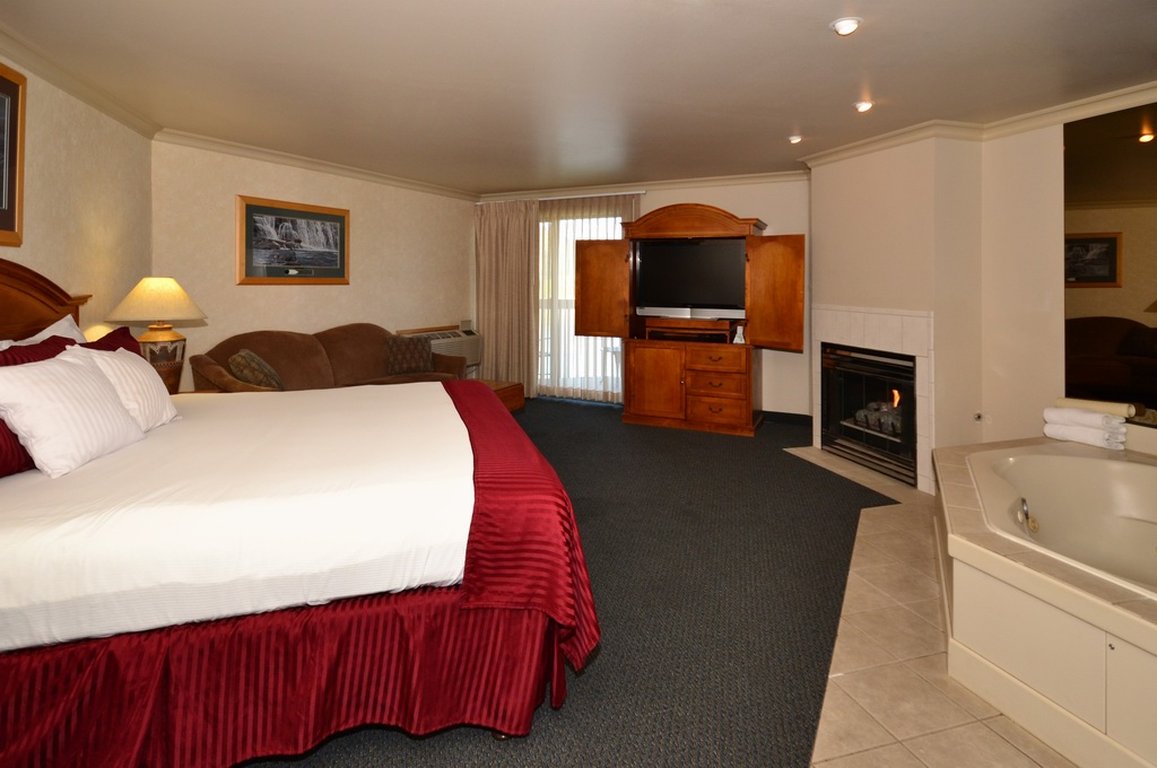 Best Western Plus Kootenai River Inn Casino & Spa 6/50