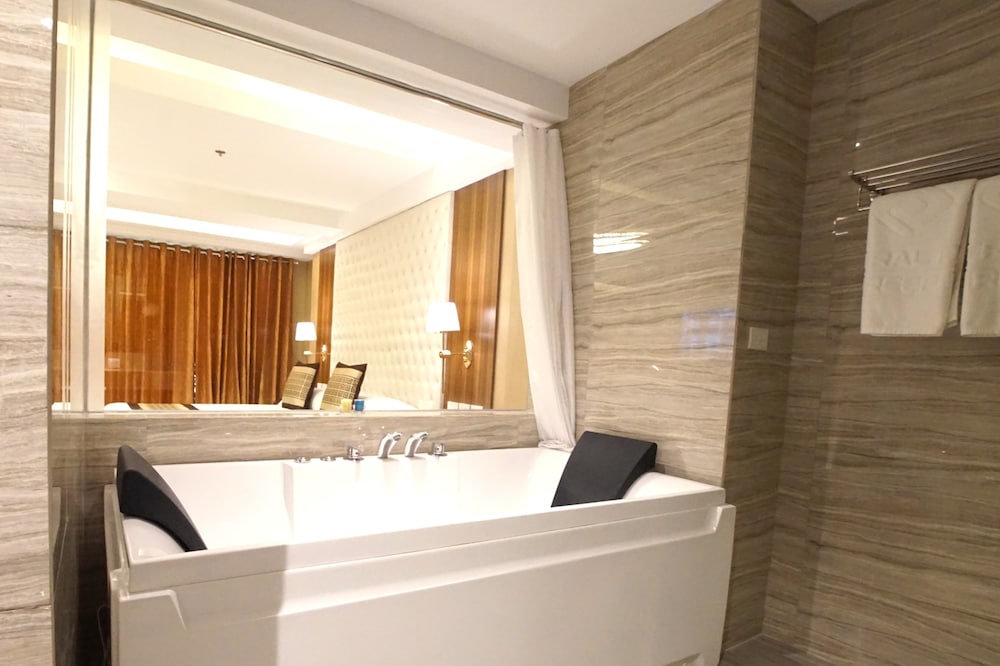 Central Park Reef Resort 47/50