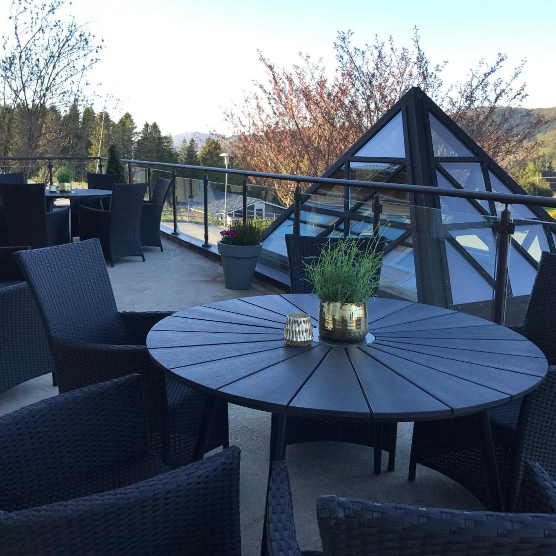 Alver Hotel 35/50