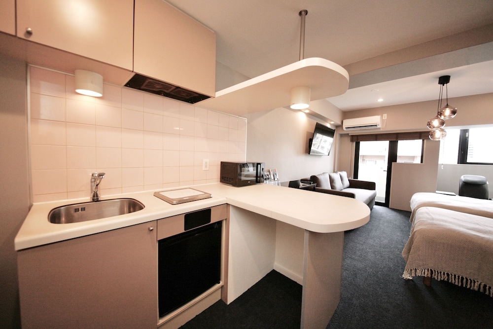 Zonk Hotel Nakasu 41/42