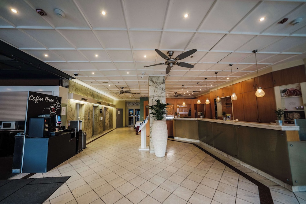 Savoy Hotel Frankfurt 16/80