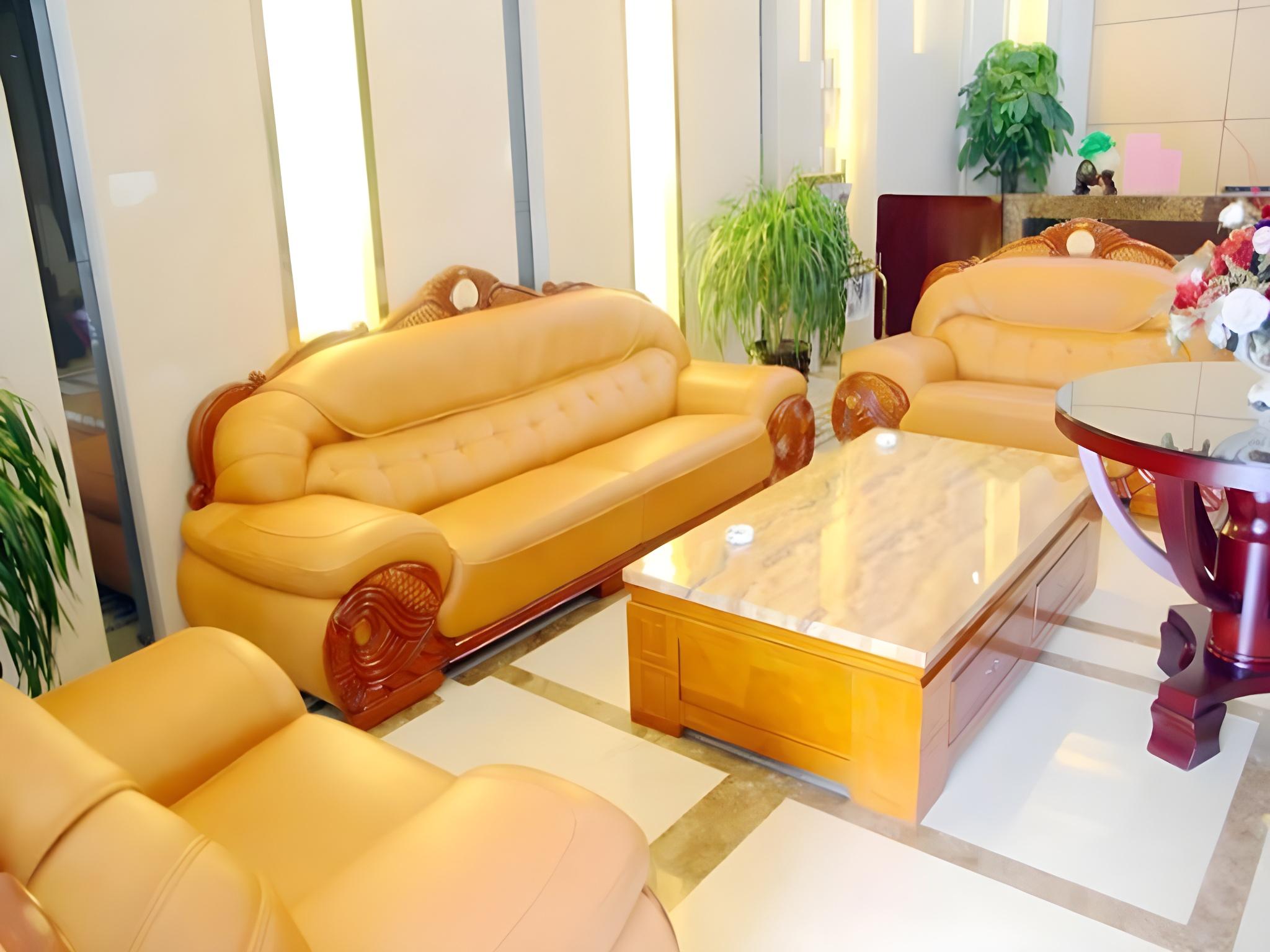 GreenTree Inn Jiangyin Zhouzhuang Shiji Avenue Business Hotel 12/20