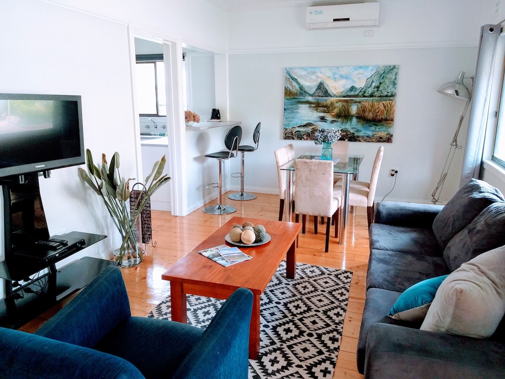 Lake Hume Resort 28/50