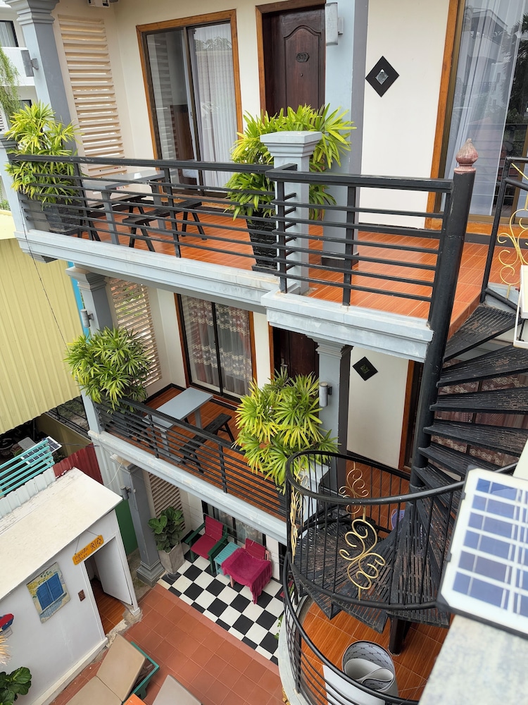 Asanak D'angkor Boutique Hotel 3/50