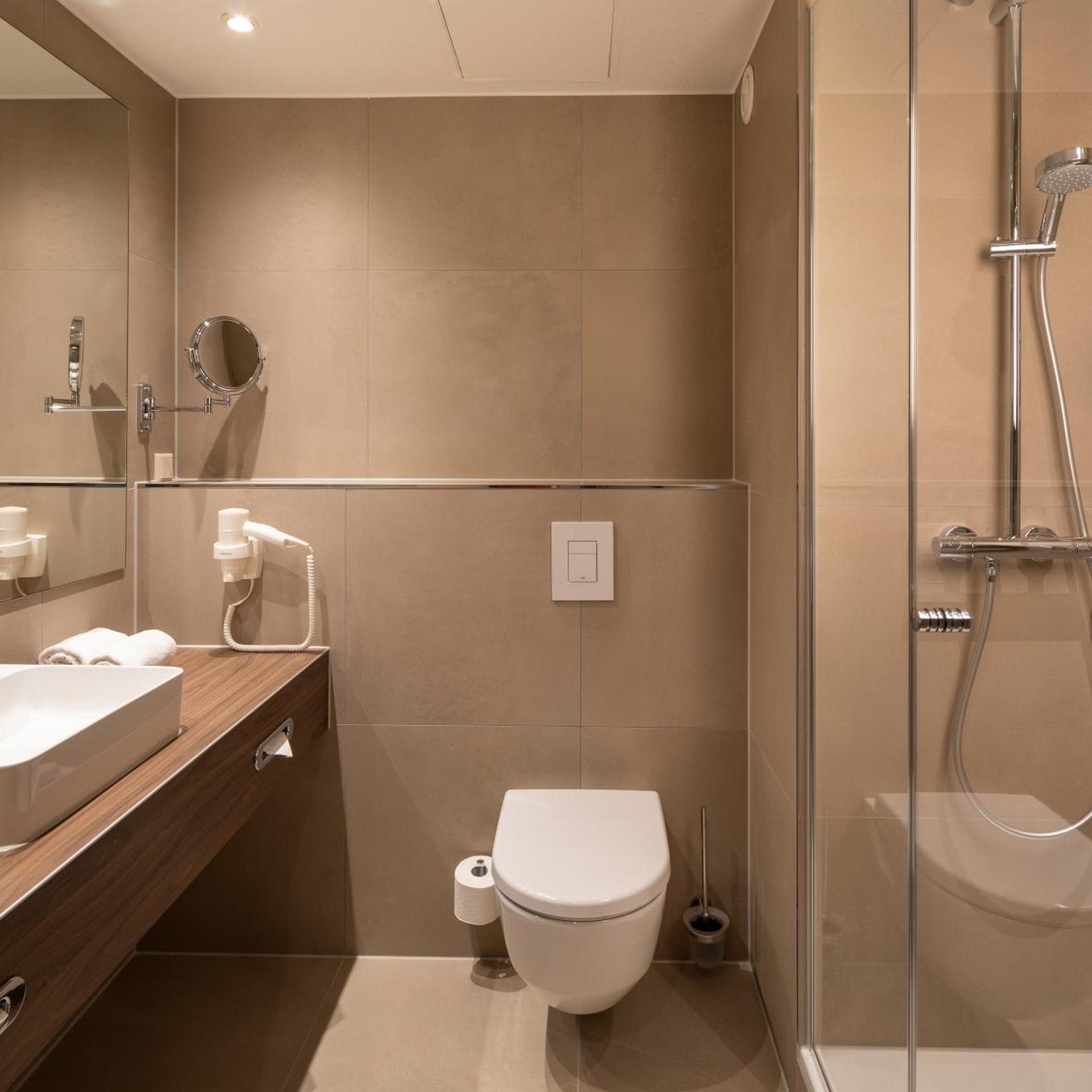 غرفة بسرير فردي، H+ HOTEL HANNOVER 3/7
