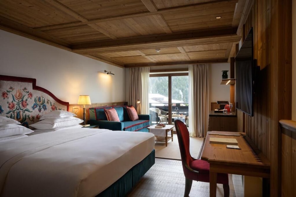 Hotel Tyrol 14/66