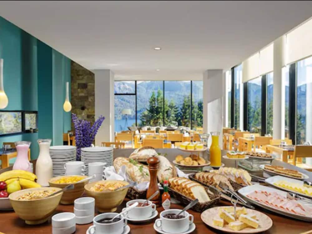 Hotel Alto Traful 44/48
