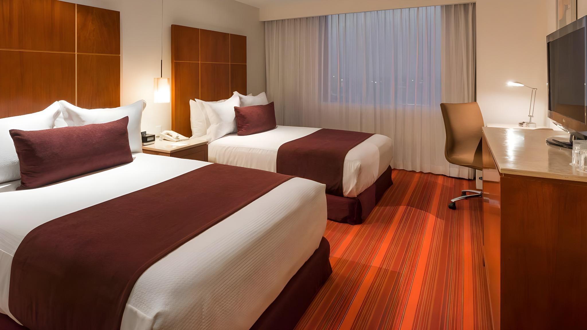 Deluxe, 2 Beds