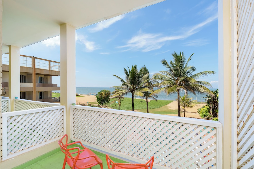 Hotel J Negombo 46/52