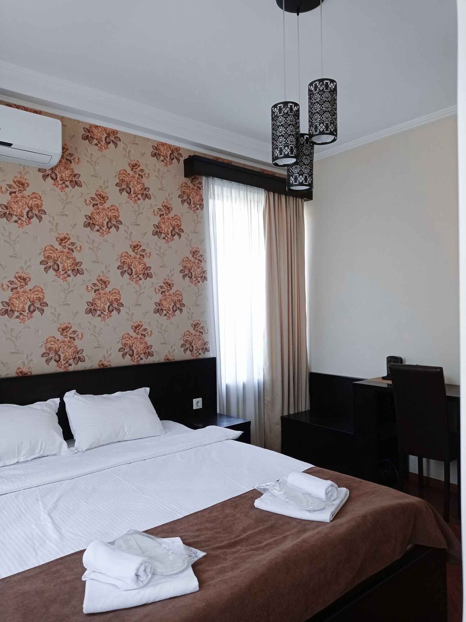 ROOM, DOUBLE BED, SOFA, BALCONY