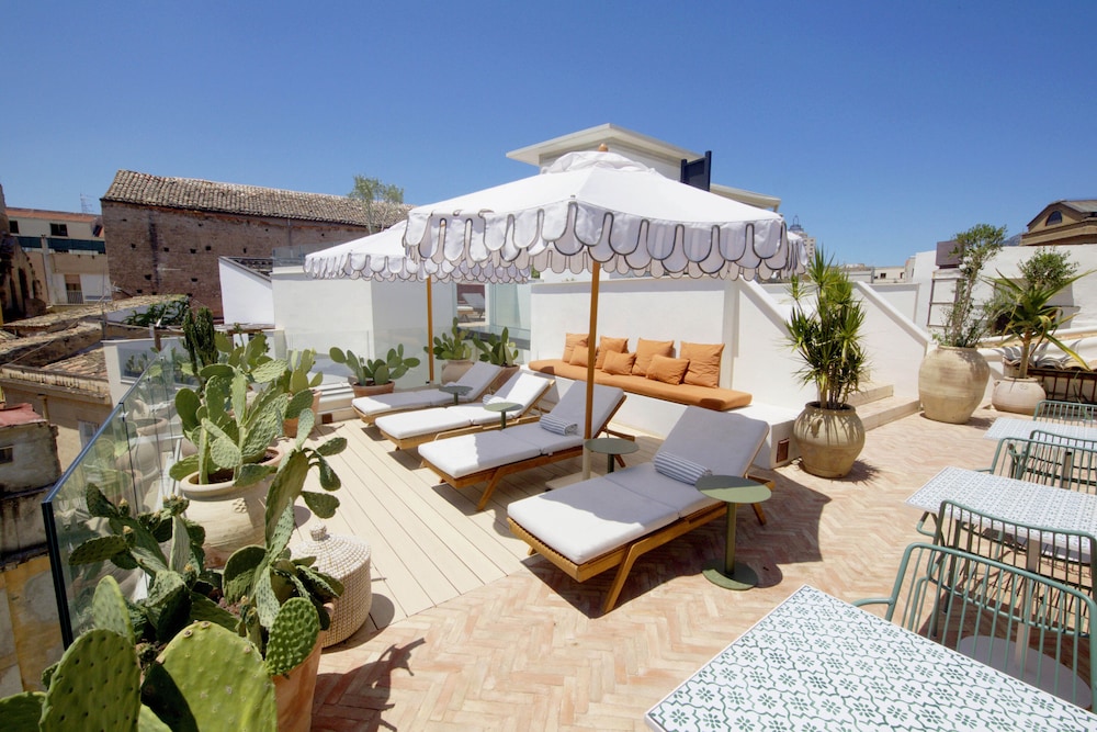 Casa Nostra Boutique Hotel 4/50