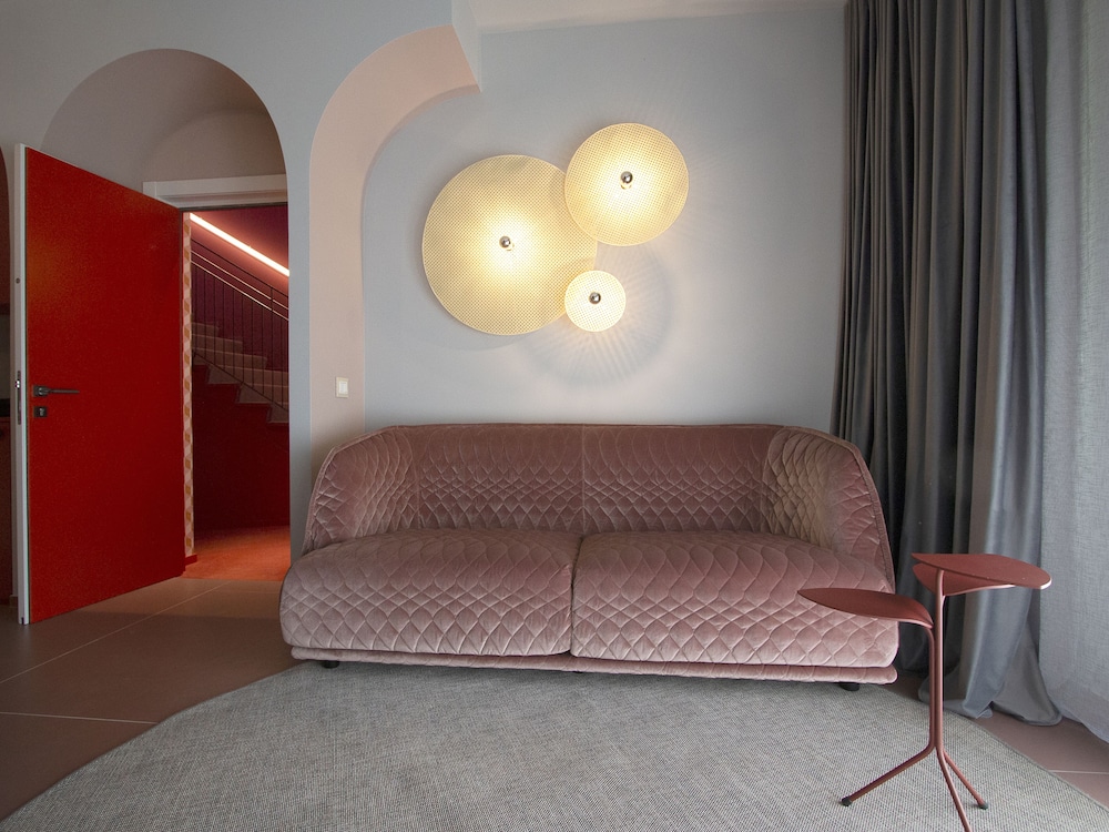 Demo Hotel Design Emotion 25/50