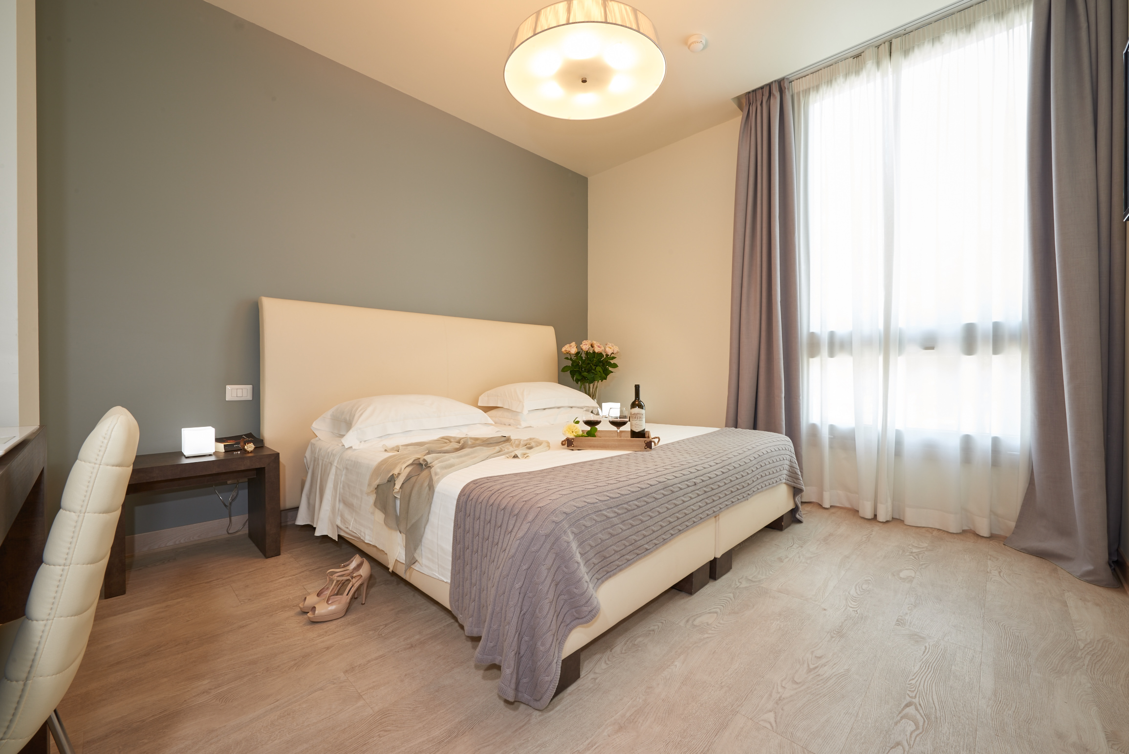 Loft, Suite, Kitchen, Pool Access