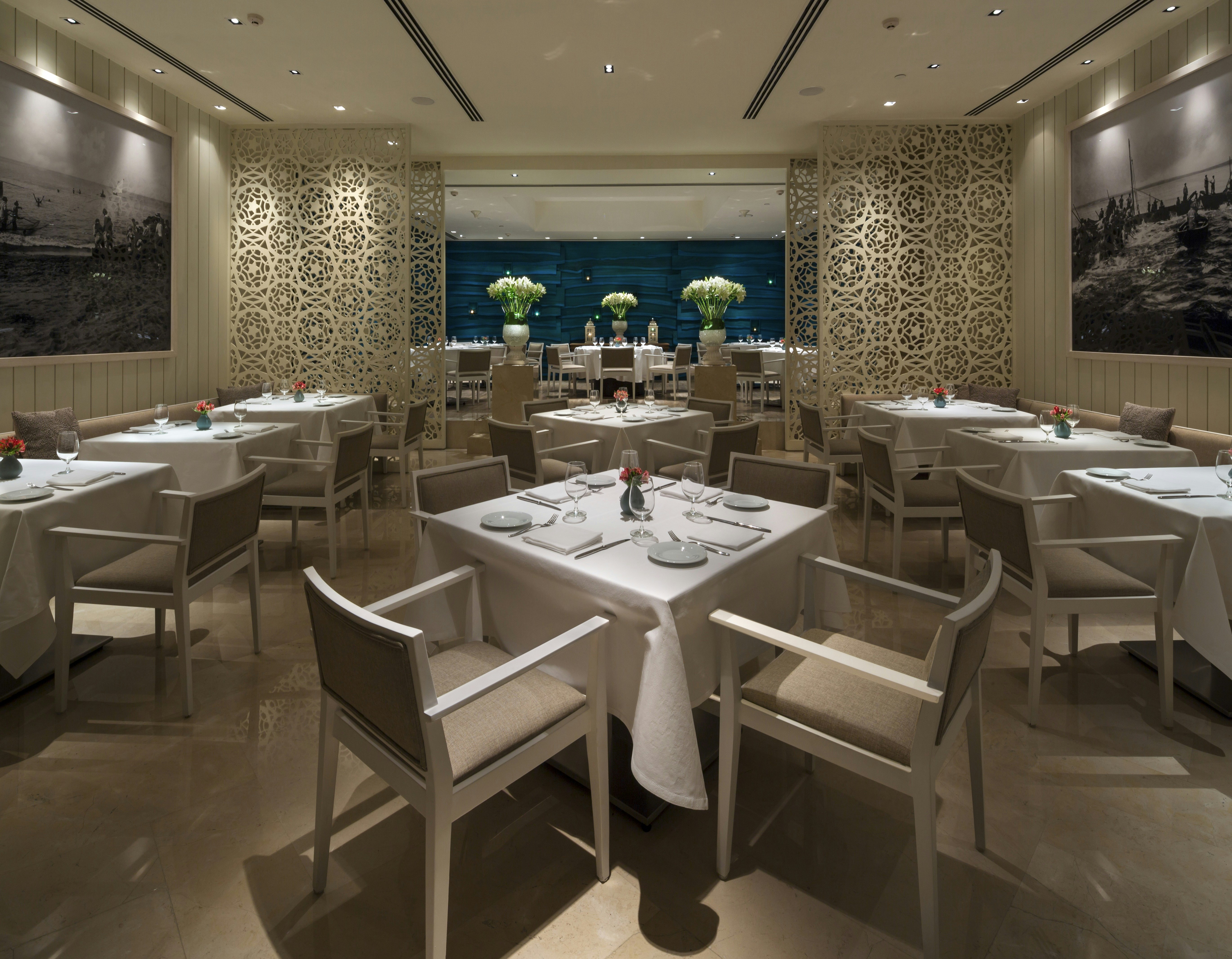 TAJ LANDS END 67/84