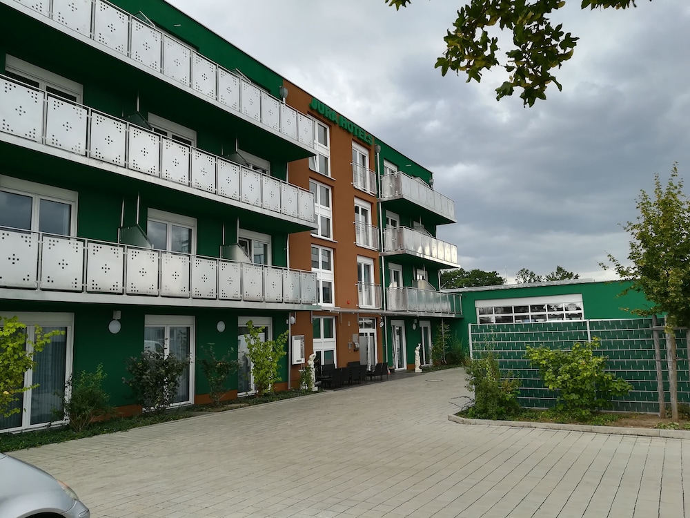 Jura Hotel 2/49