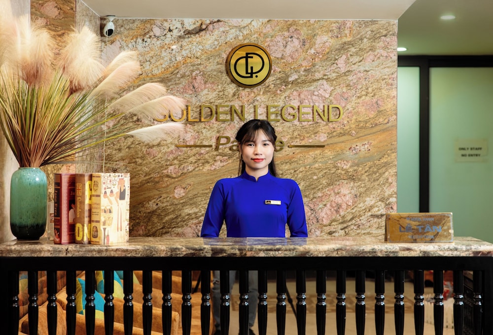 Golden Legend Palace Hotel 2/50
