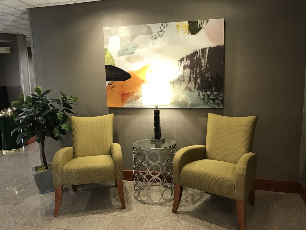 Wingate by Wyndham Columbia 16/32