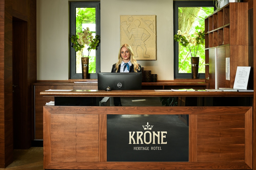 HERITAGE HOTEL KRONE 9/77