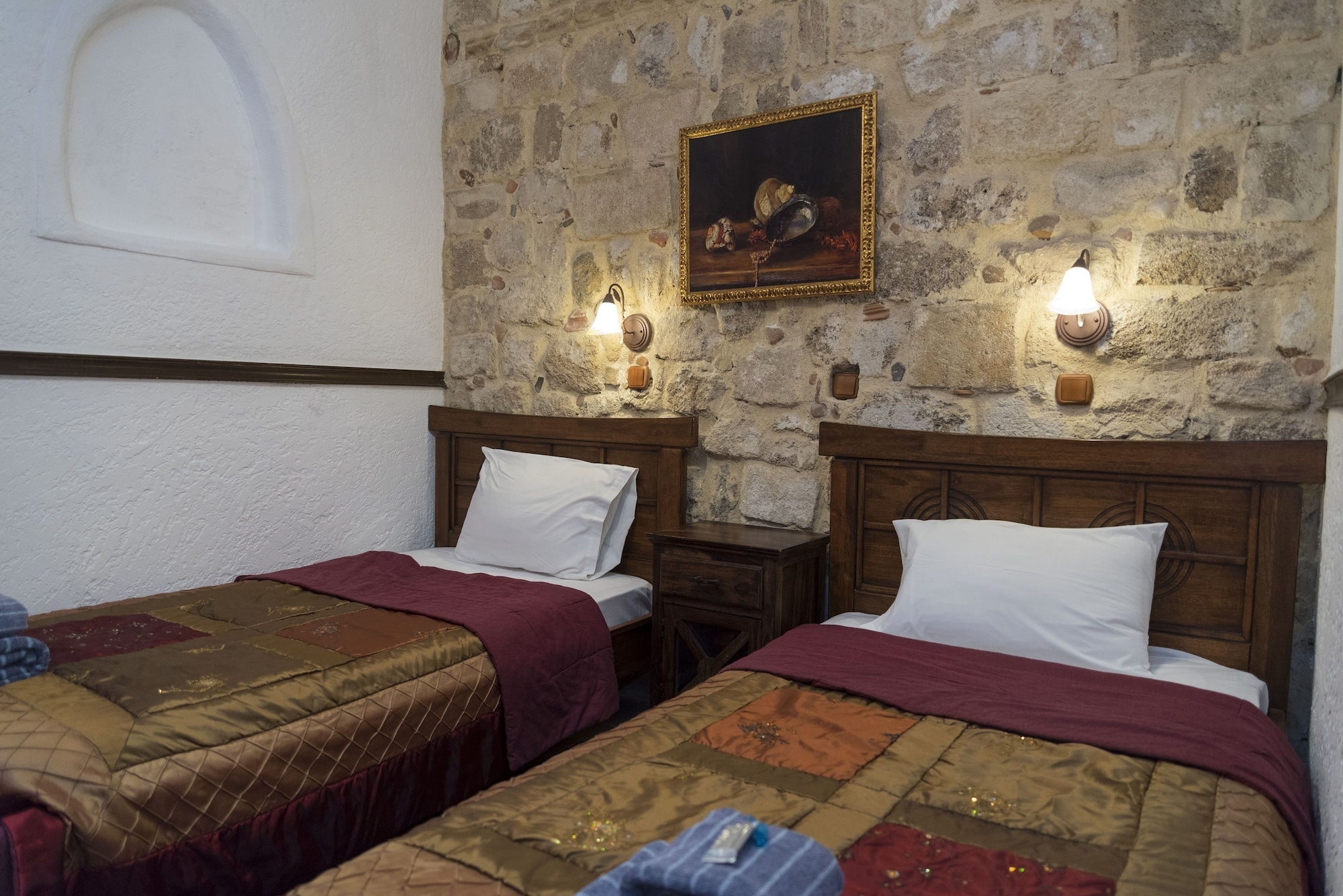 ROOM, GROUND FLOOR