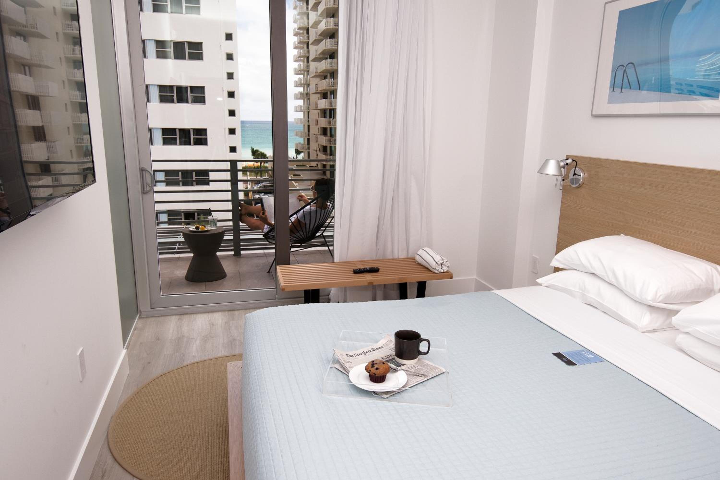 1 Bedroom, Penthouse, Suite, Terrace, Kitchenette, Corner