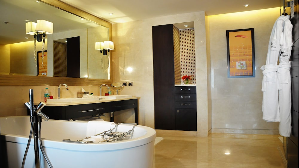 JW MARRIOTT HOTEL BENGALURU 14/49