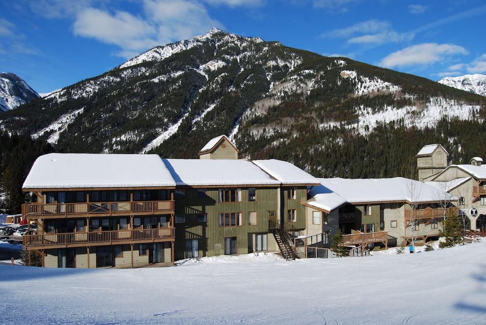 The Approach Hotel 1/22