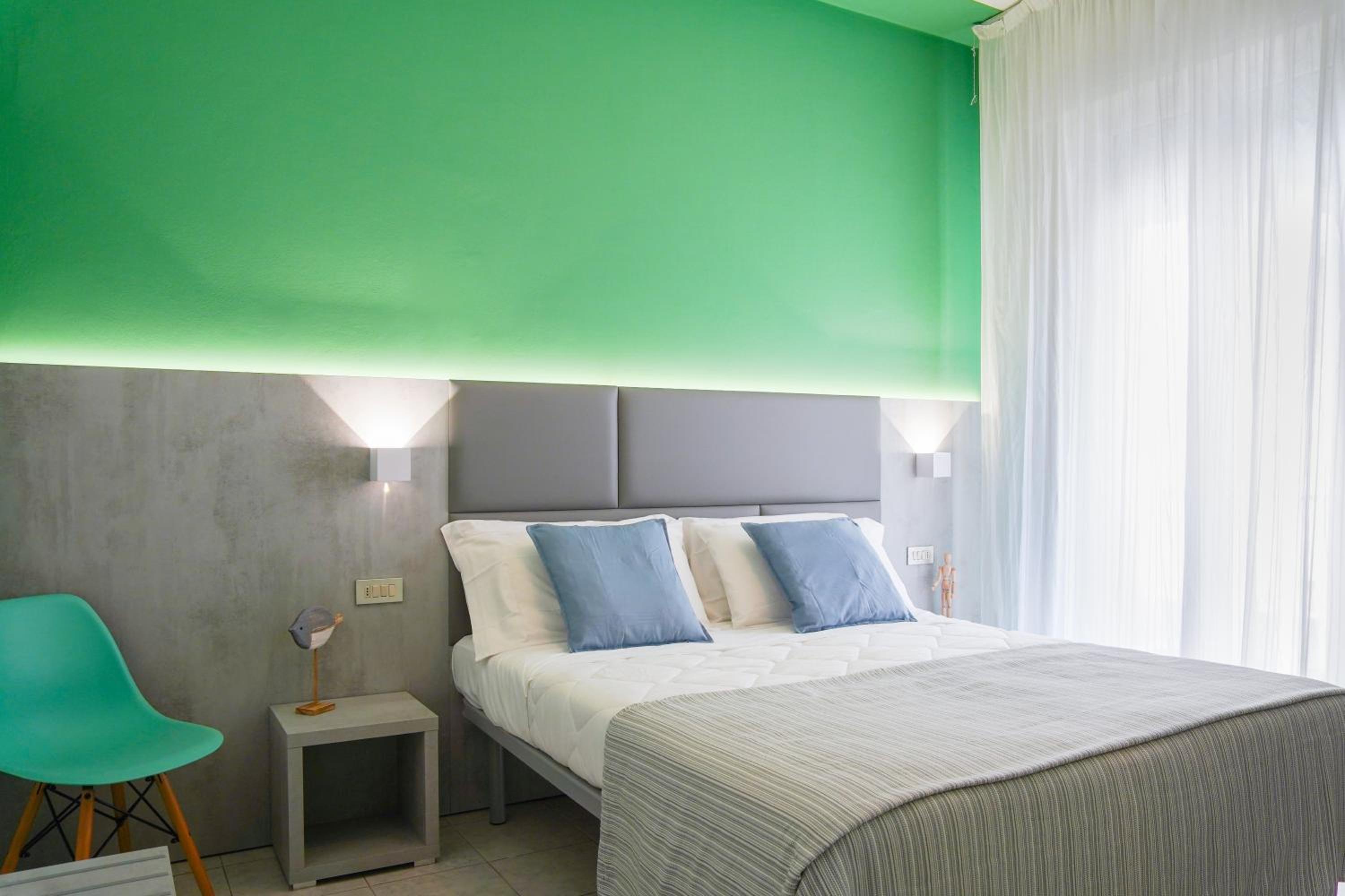 Hotel Mon Pays 19/50