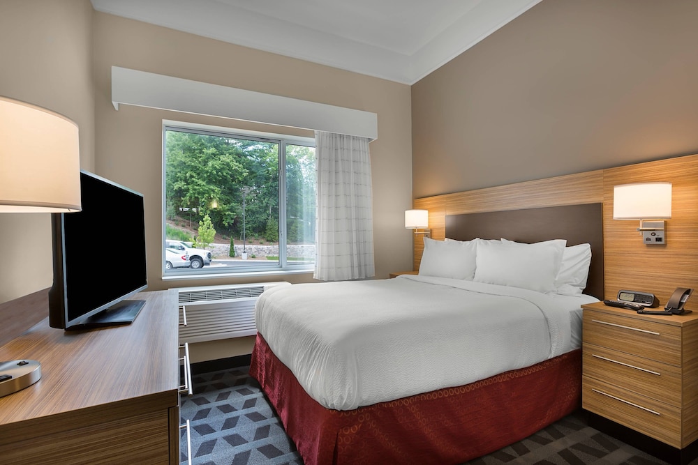 TownePlace Suites by Marriott Boone 8/39