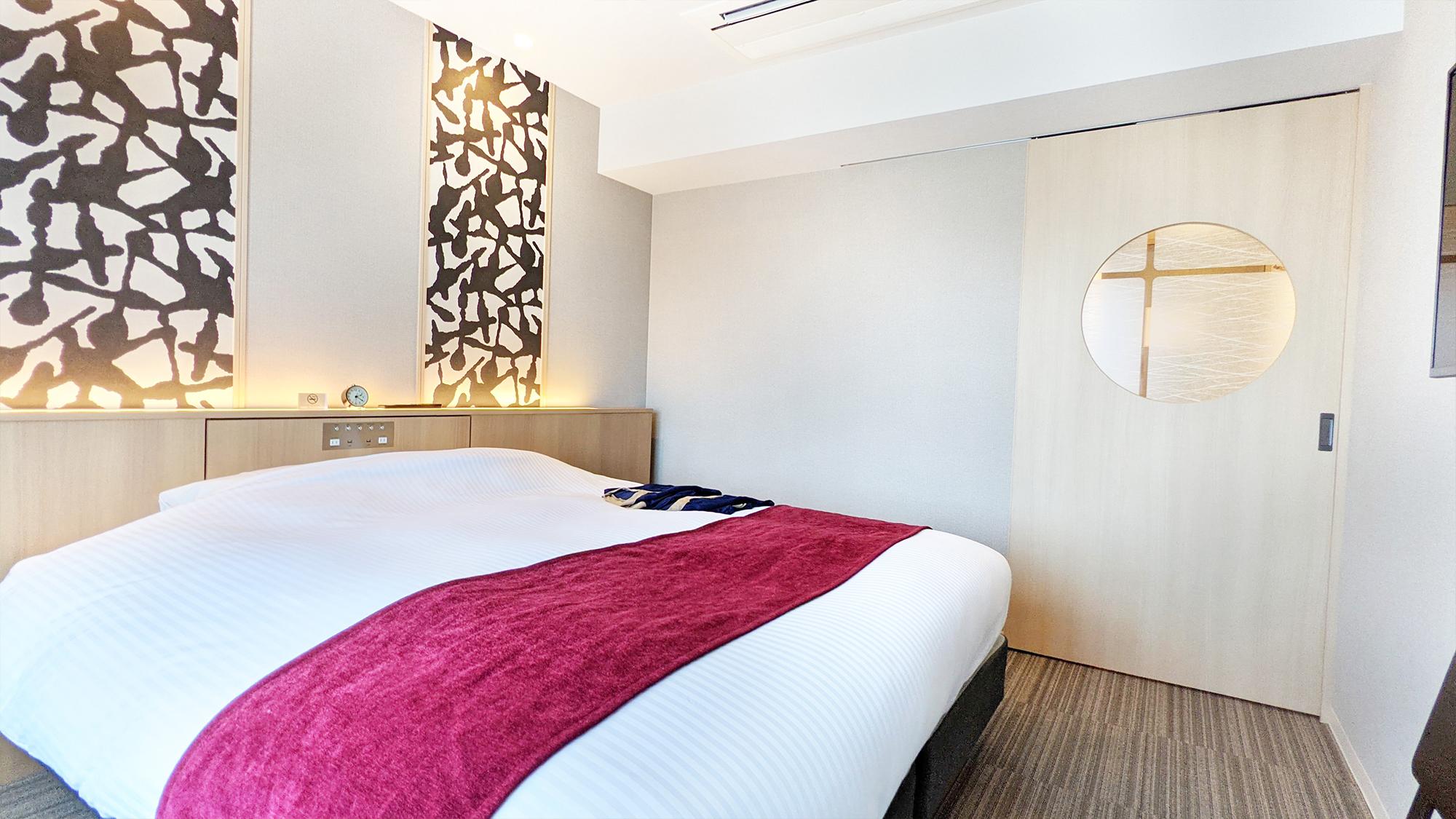 غرفة سوبيريور بسرير كينج بإطلالة على المدينة