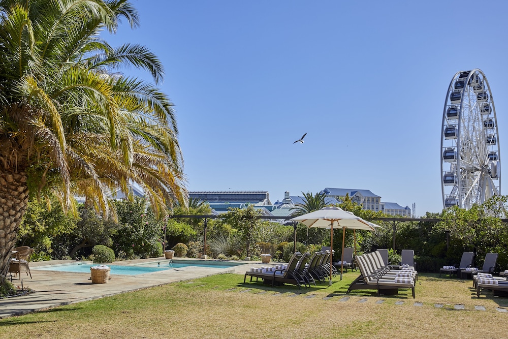 Dock House Boutique Hotel 40/49