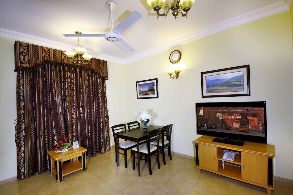 Muscat International Hotel 33/50