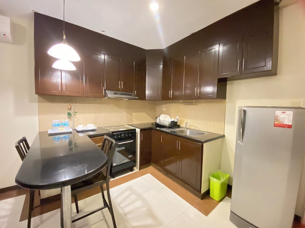 Prism Apartelle Hotel 39/61