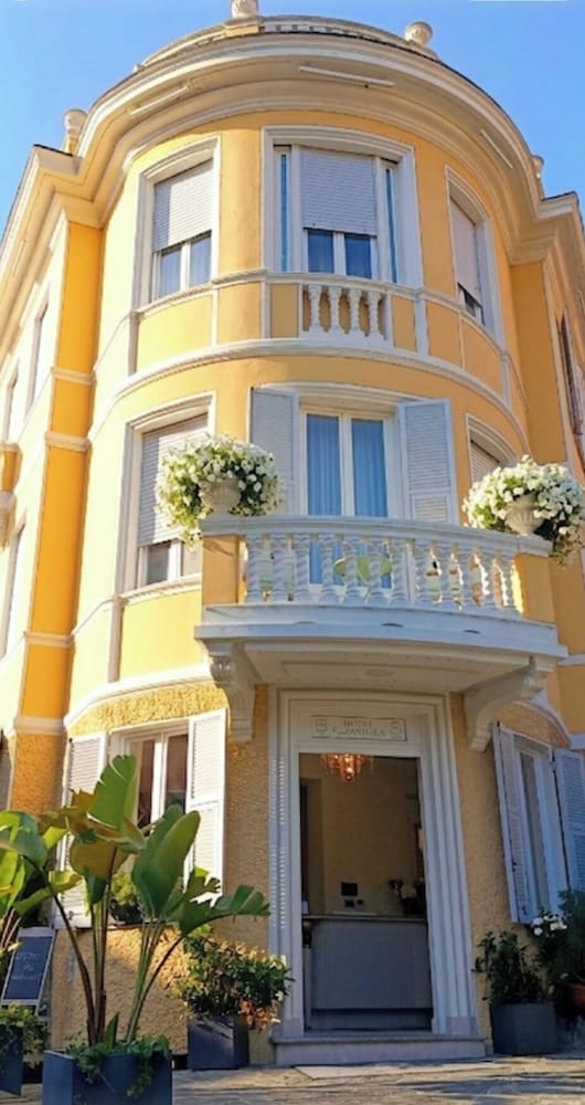 Hotel Sant'andrea 3/46