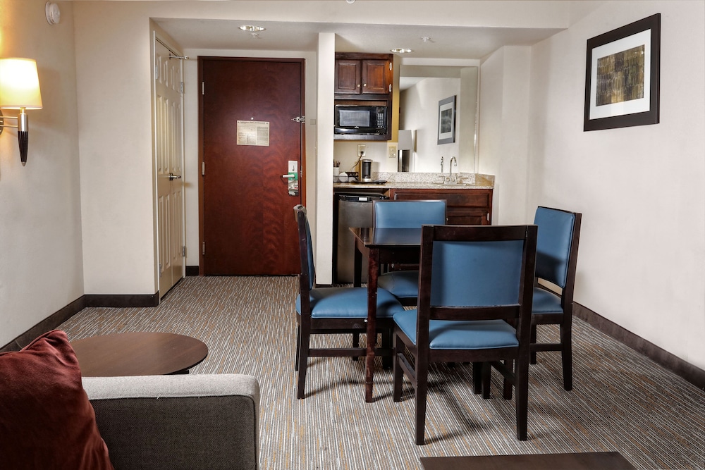 Wingate By Wyndham Savannah Pooler 23/30