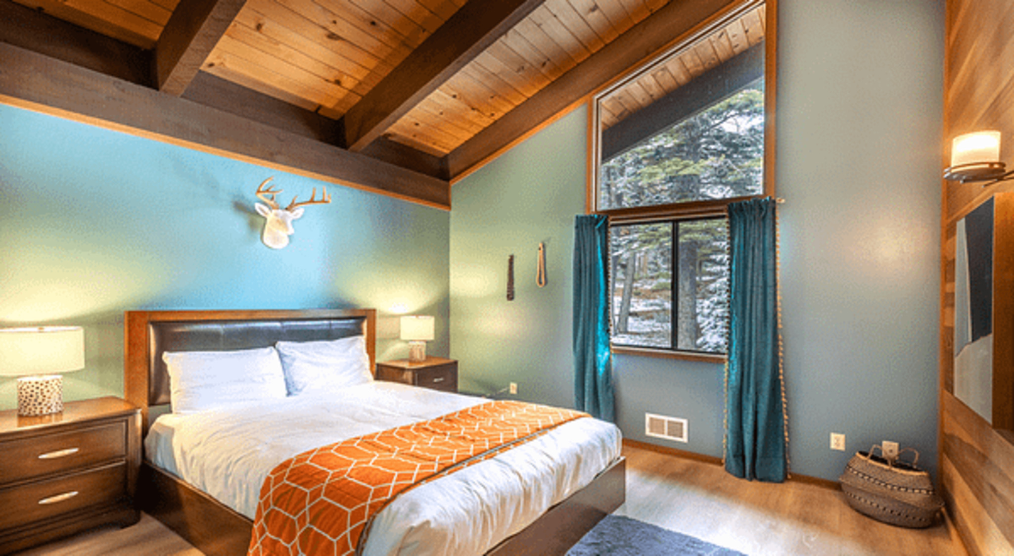 Private Home, 3 Bedrooms, Den
