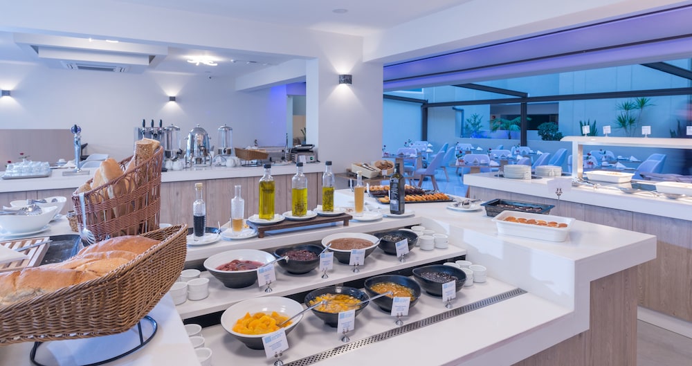 Imperial Palace - Adults Only 30/47