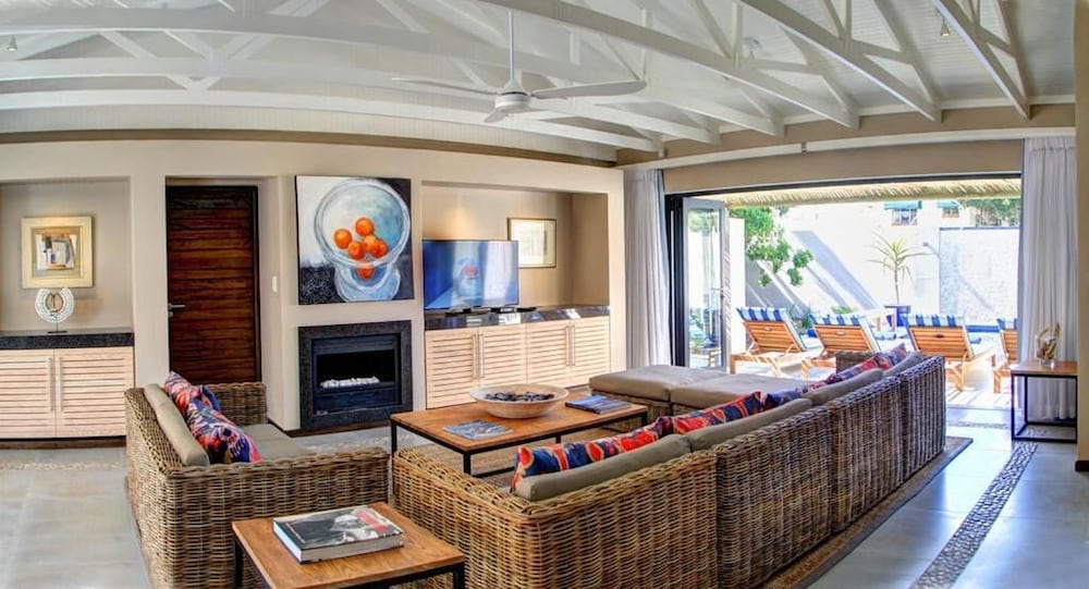 Scallop Guest Lodge 4/33