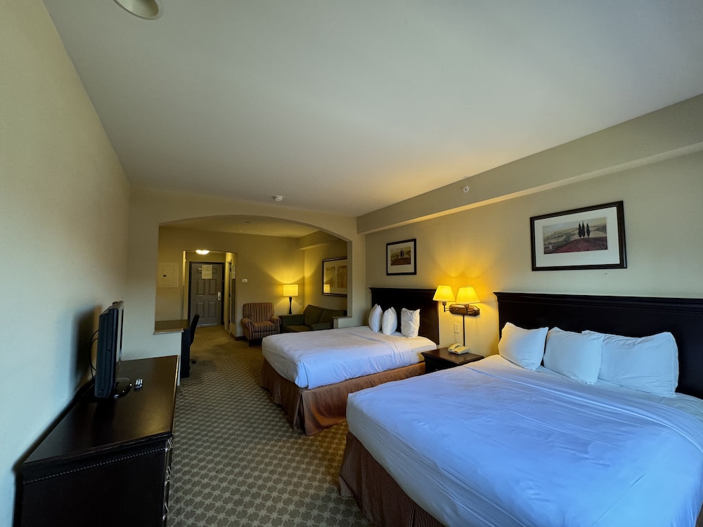 Spark by Hilton Galloway Atlantic City 15/54