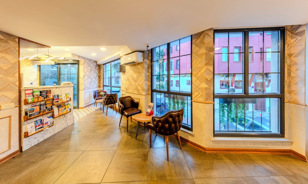 Sultan Hamit Hotel 38/57