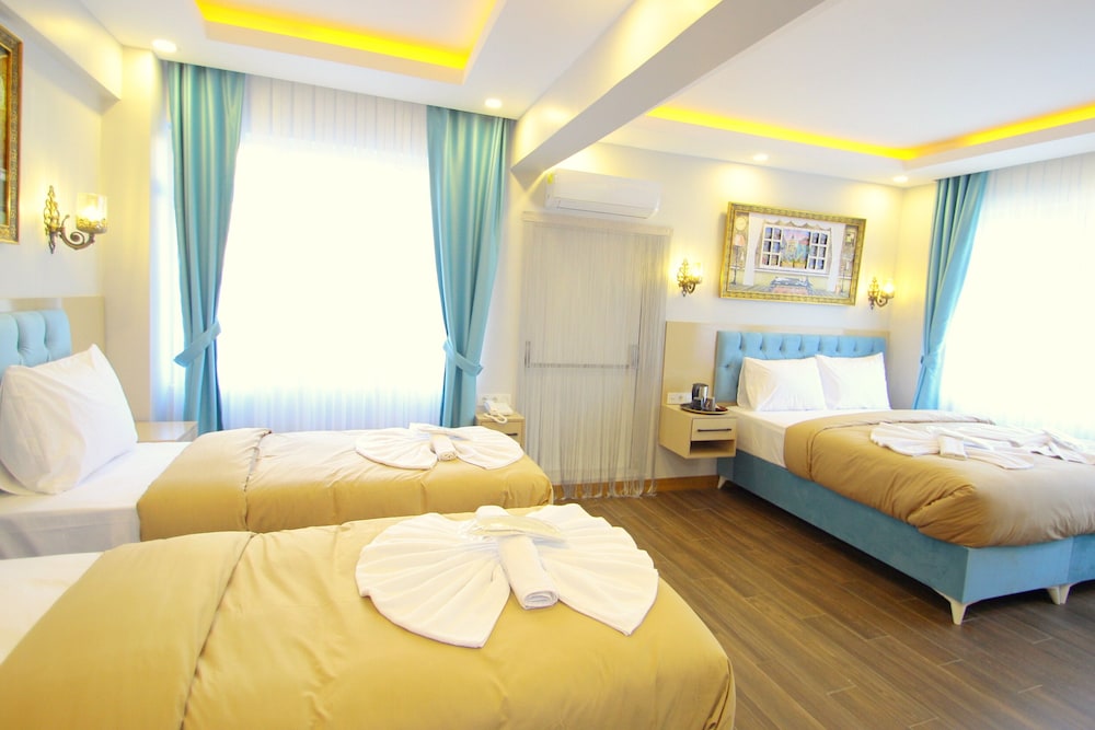 Hira Hotel 28/57