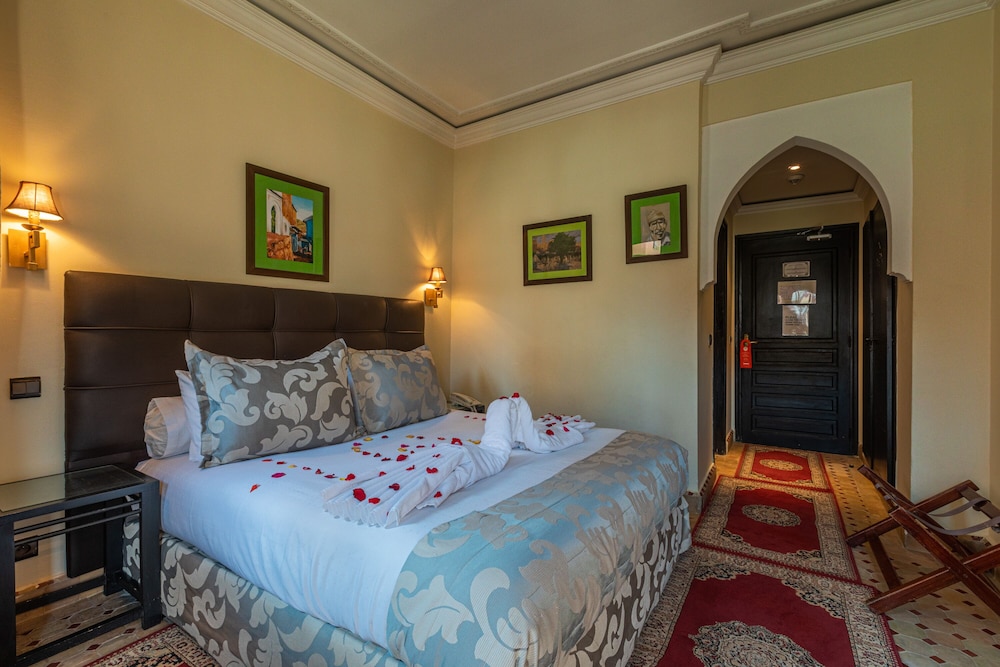 Le Caspien Hotel 15/52