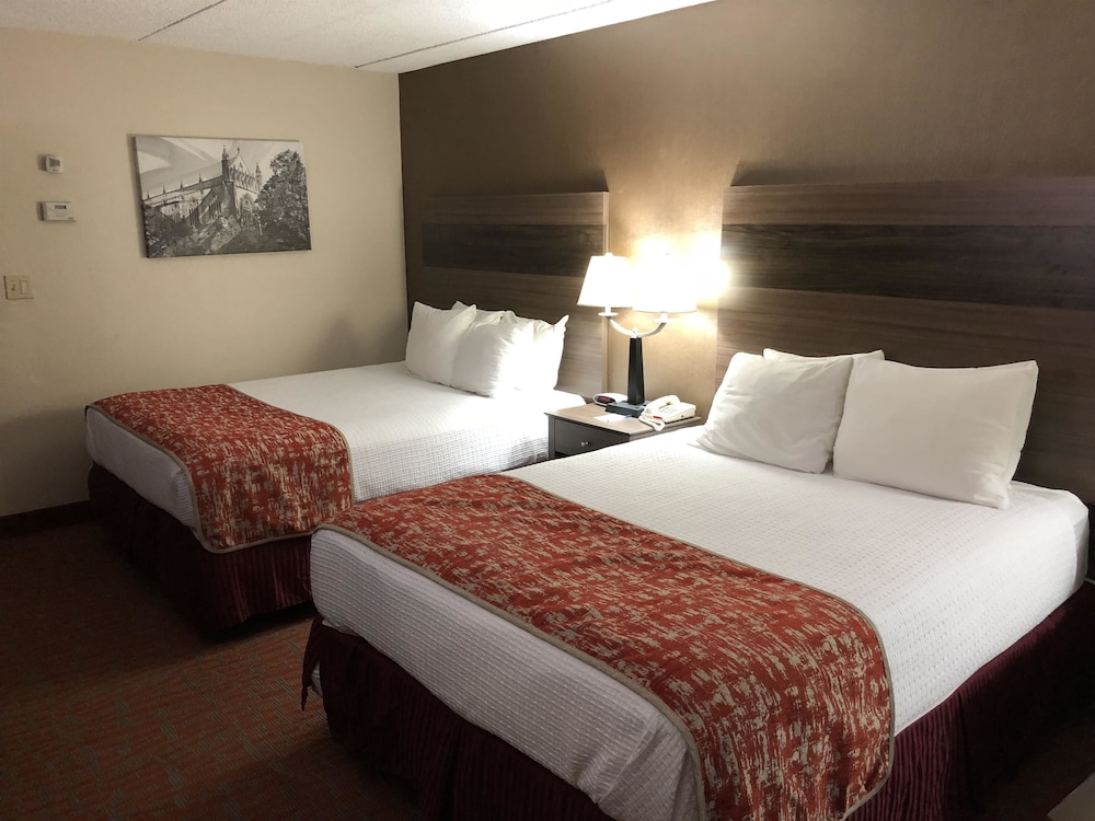 MHO INN and SUITES 13/48