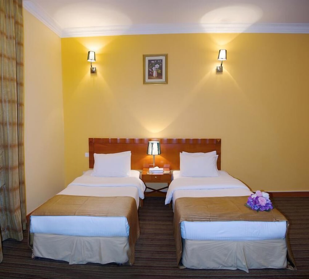 Al Massa Plus Hotel 10/40