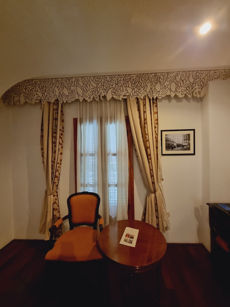 Grand Hotel Villa de France 27/34